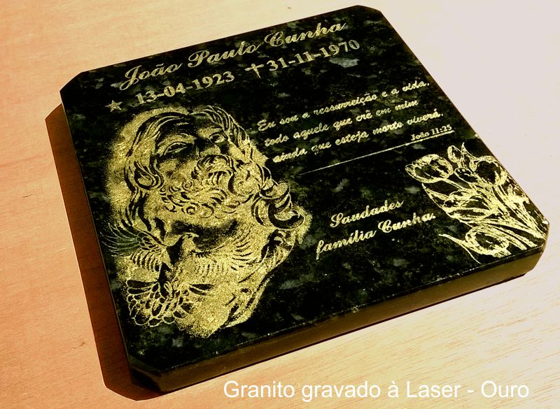 Lapide_Pedra_Granito_Gravada_a_Laser_com_folha_de_ouro-Lemonte-fone-16-3411.2470